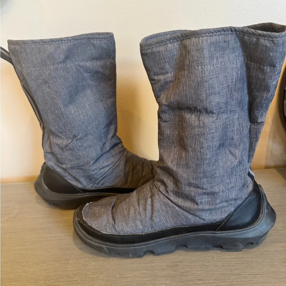 Crocs Womens Duet Busy‎ Day Boot Shoes Sz 8 Winter Waterproof